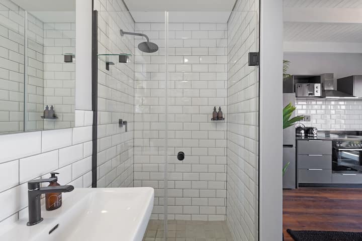 2 Bedroom Property for Sale in West Beach Western Cape